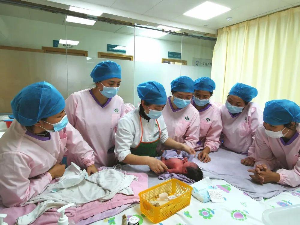 翁源县妇婴监护型护送